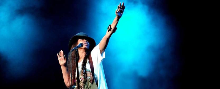 ef982907-8d3a-4d7e-9858-d44753ee824a-Erykah-Badu-Image-(8)-WEB-C